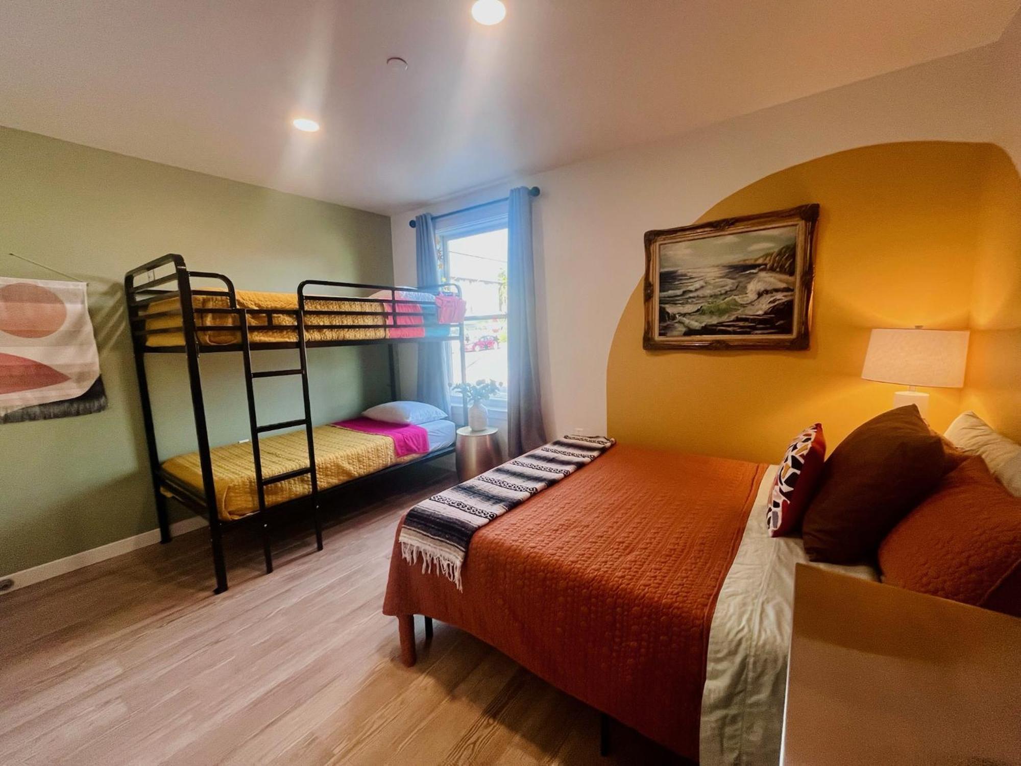 Monterey Hostel Luaran gambar
