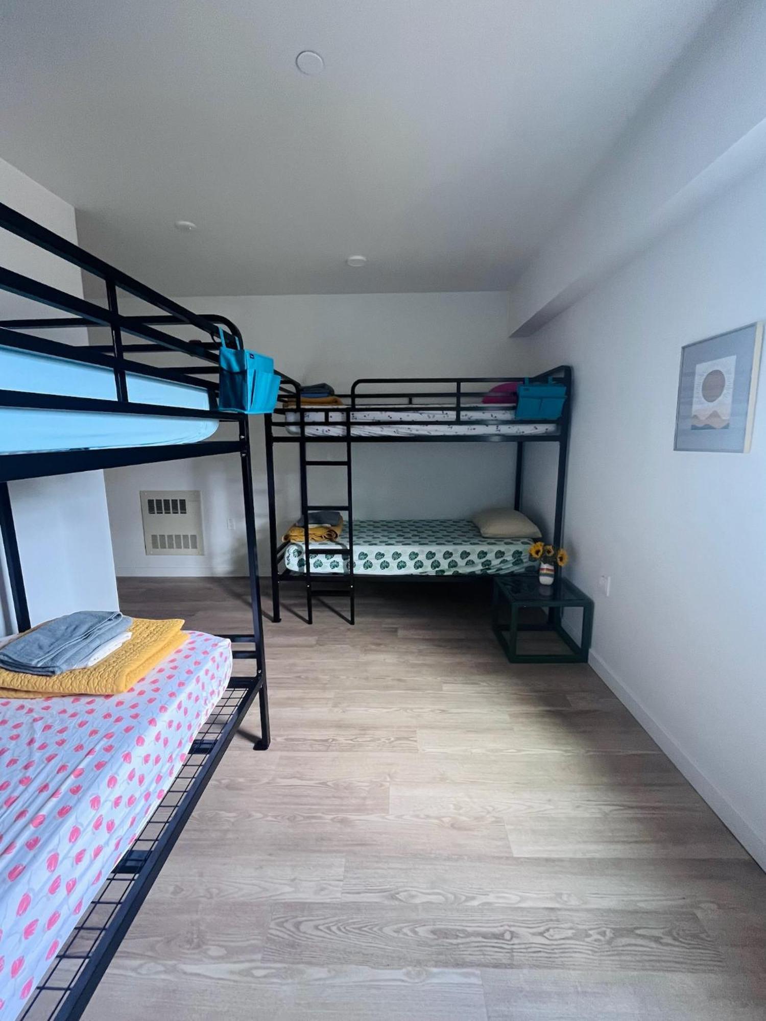 Monterey Hostel Luaran gambar